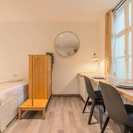 Grand-place : Functional And Quiet !