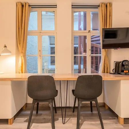 Grand-place : Functional And Quiet ! *