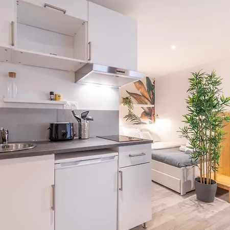 Grand-place : Functional And Quiet ! Apartmán *