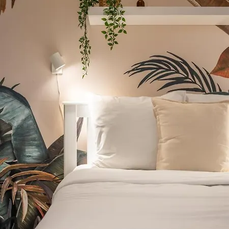 Grand-place : Functional And Quiet ! Lille